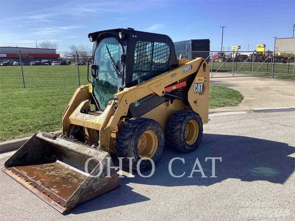 CAT 236D3 C3H2 スキッドステアローダー
