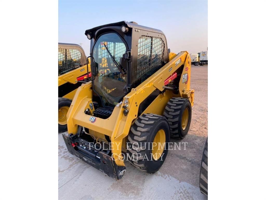 CAT 236D3STD2C スキッドステアローダー