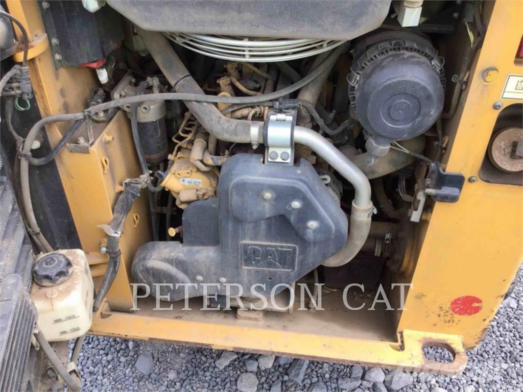 CAT 239D クローラーローダー