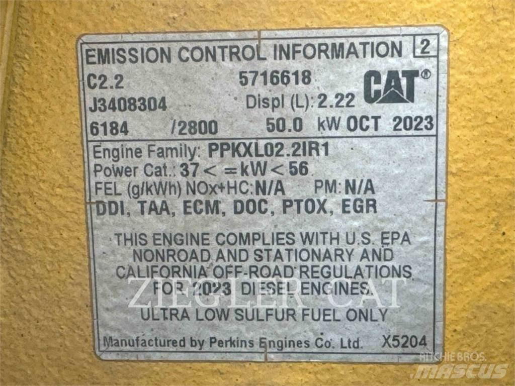 CAT 239D3 クローラーローダー