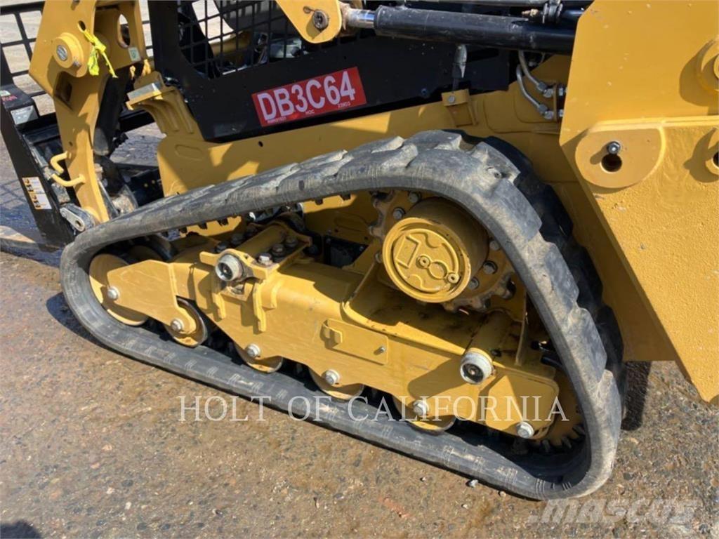 CAT 239D3 スキッドステアローダー