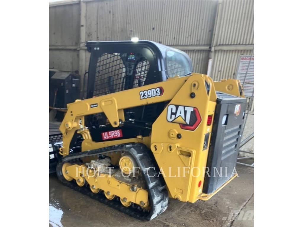 CAT 239D3 スキッドステアローダー