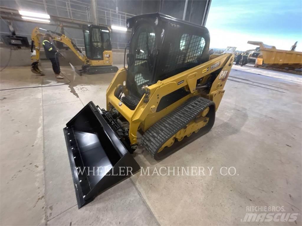 CAT 239D3 C3H2 クローラーローダー