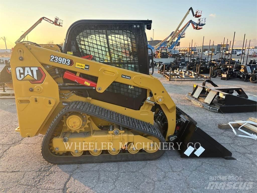 CAT 239D3 C3H2 クローラーローダー
