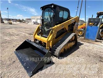 CAT 239D3 C3H2 クローラーローダー