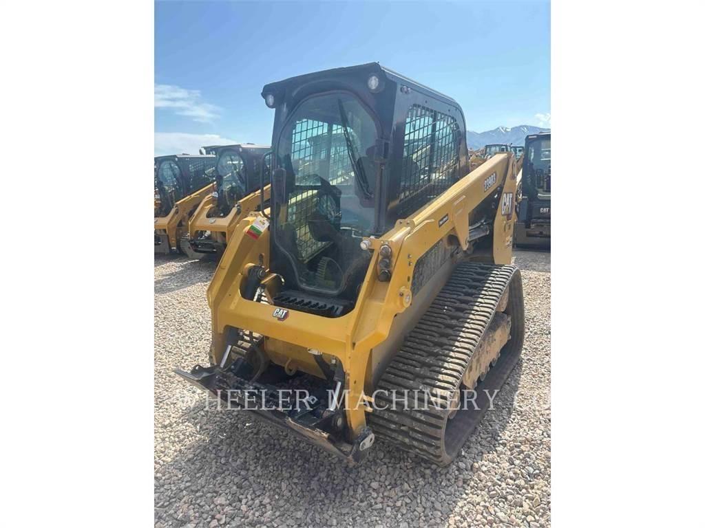CAT 239D3 C3H2 クローラーローダー