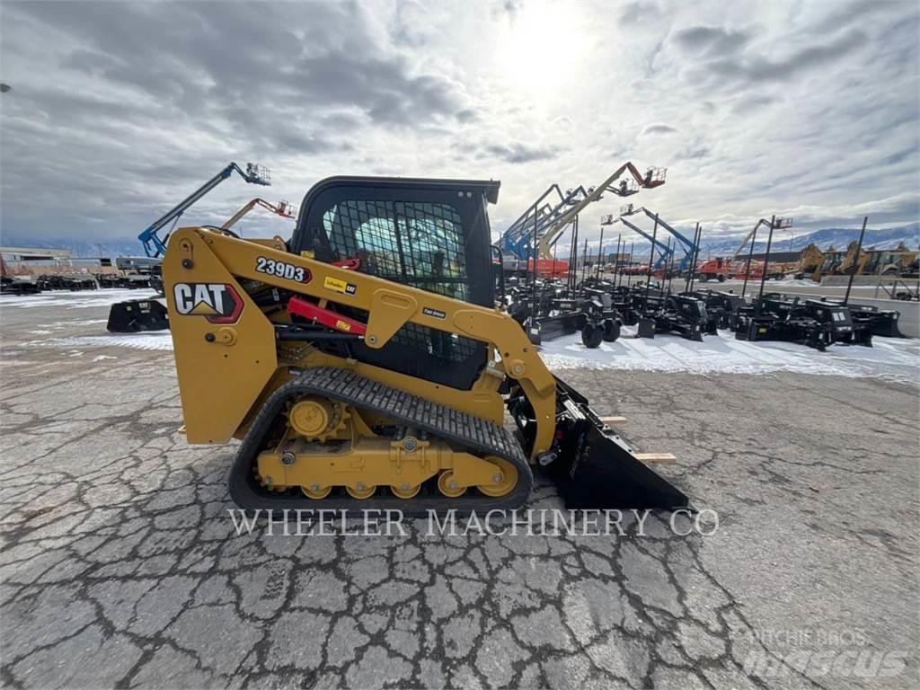 CAT 239D3 C3H2 クローラーローダー