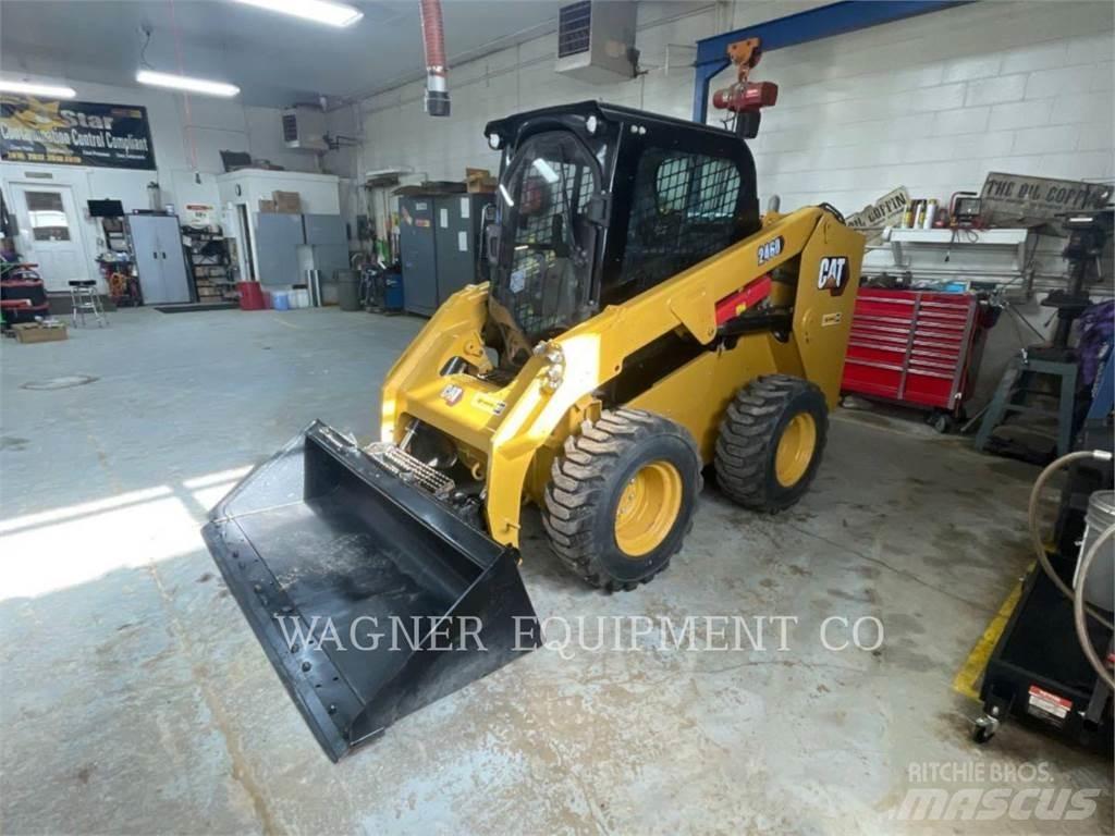 CAT 246D スキッドステアローダー