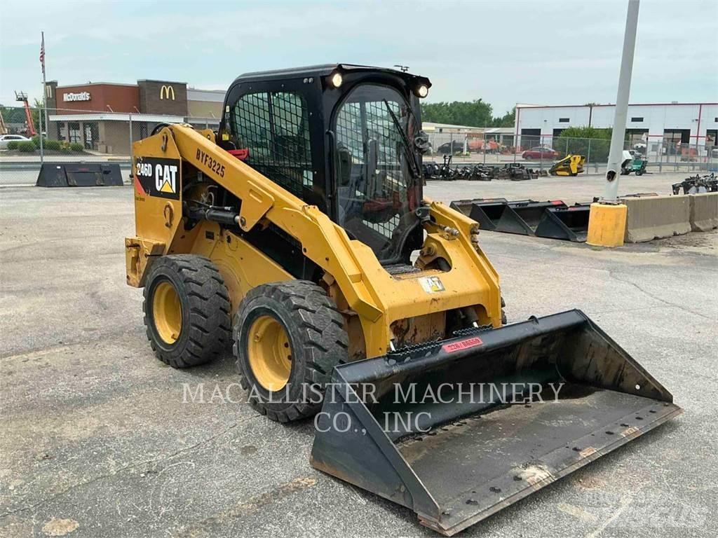 CAT 246D スキッドステアローダー