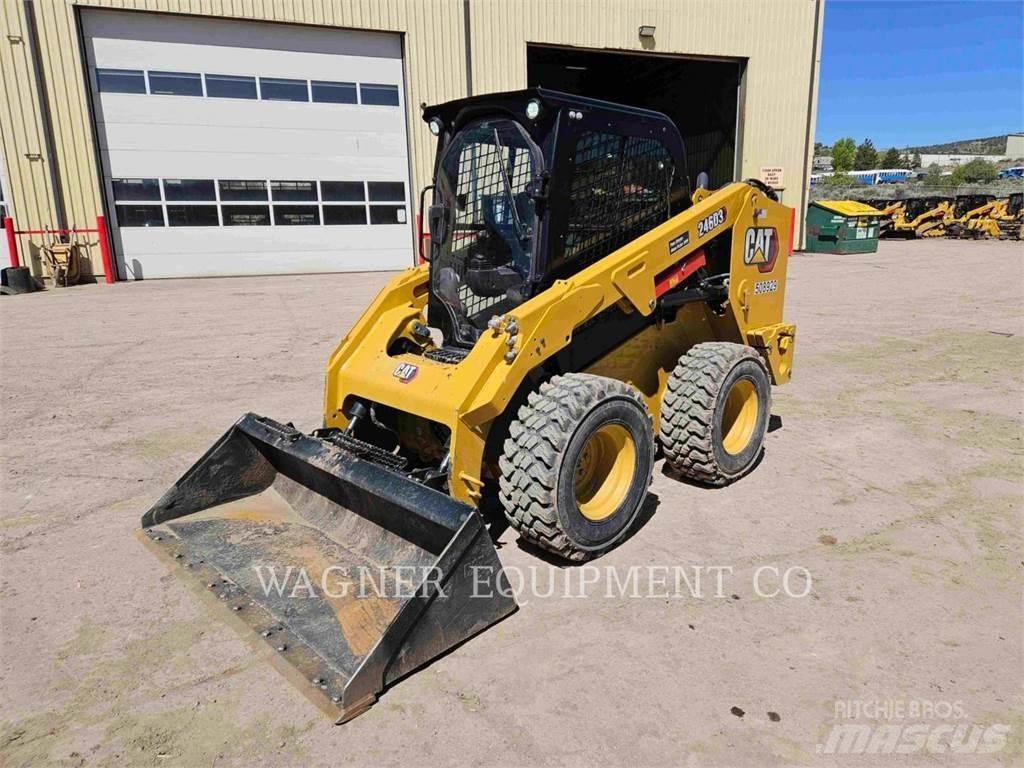 CAT 246D3 スキッドステアローダー