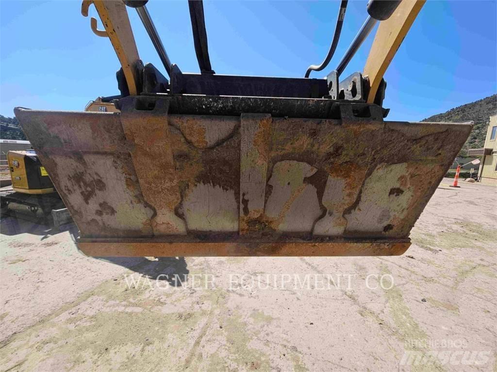 CAT 246D3 スキッドステアローダー