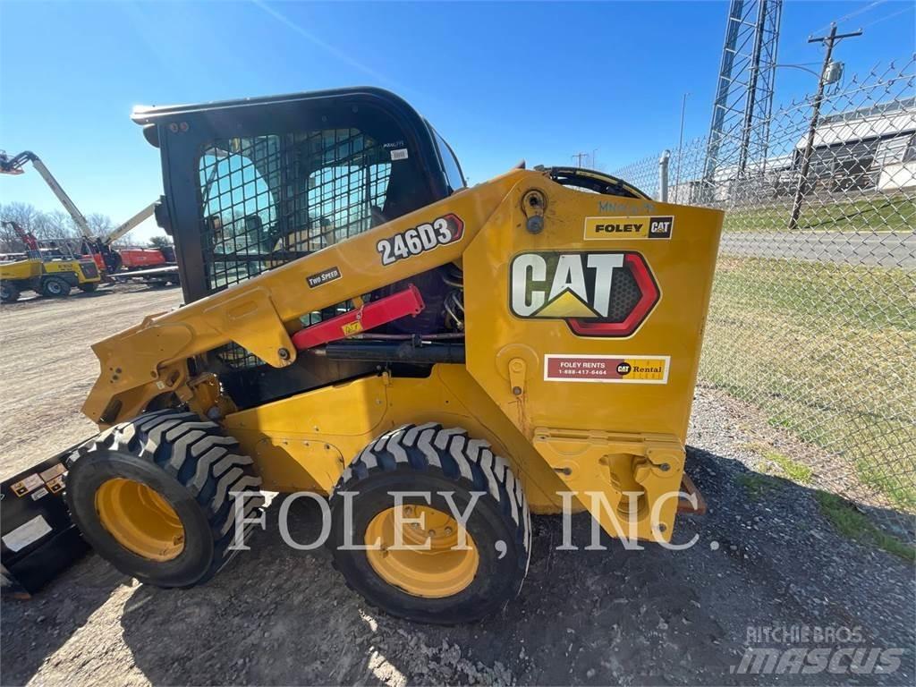 CAT 246D3 スキッドステアローダー