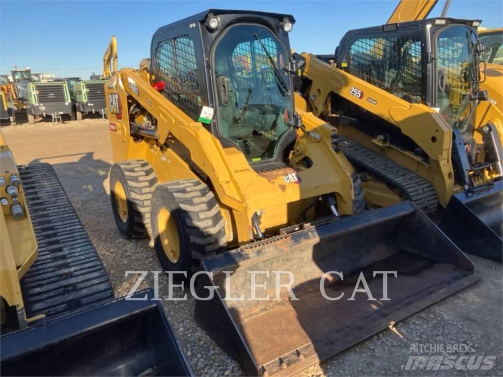 CAT 246D3 スキッドステアローダー