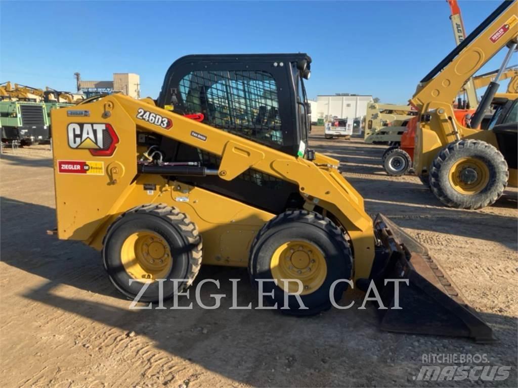 CAT 246D3 スキッドステアローダー