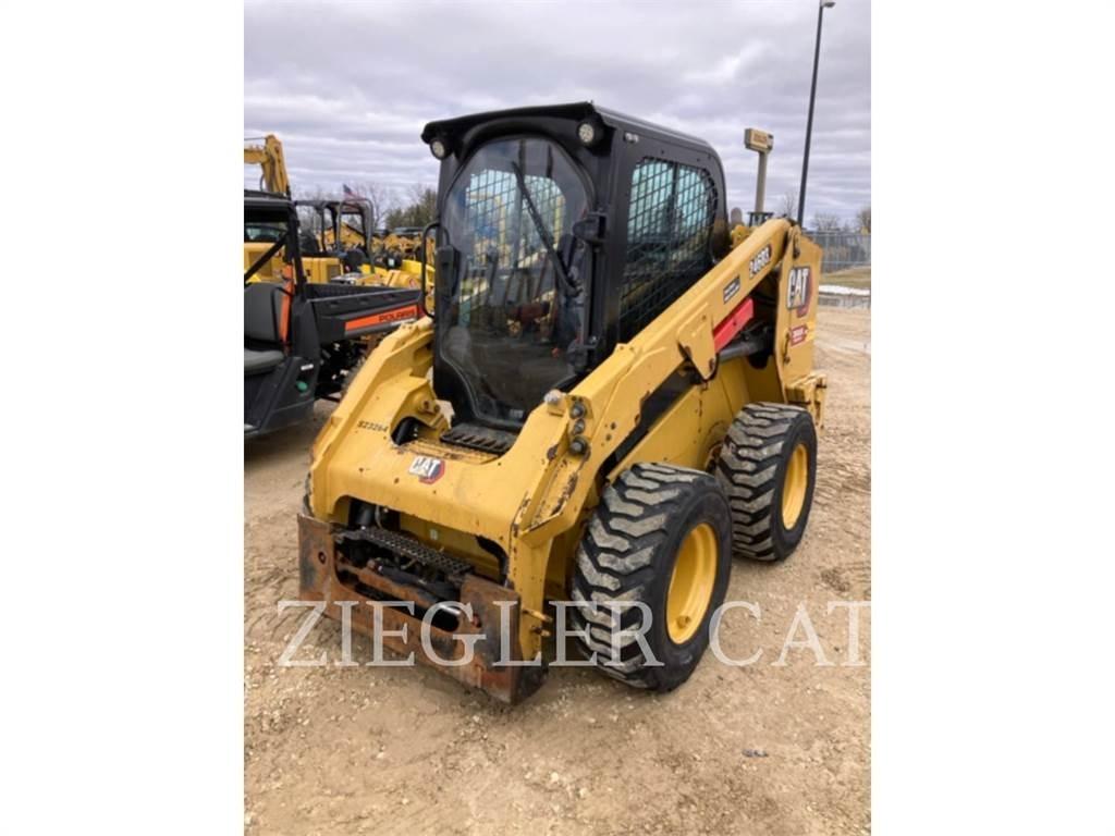 CAT 246D3 スキッドステアローダー