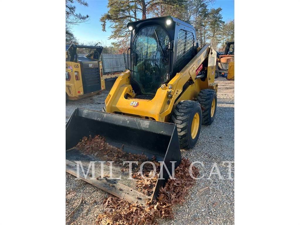 CAT 246D3 スキッドステアローダー
