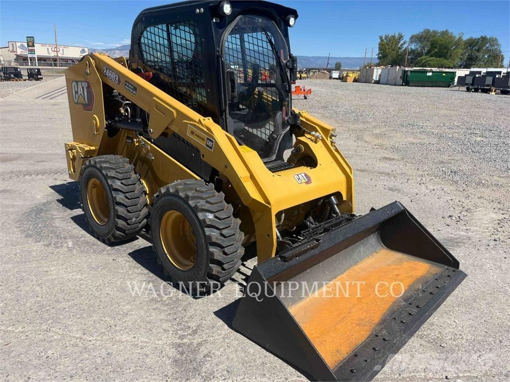 CAT 246D3 スキッドステアローダー