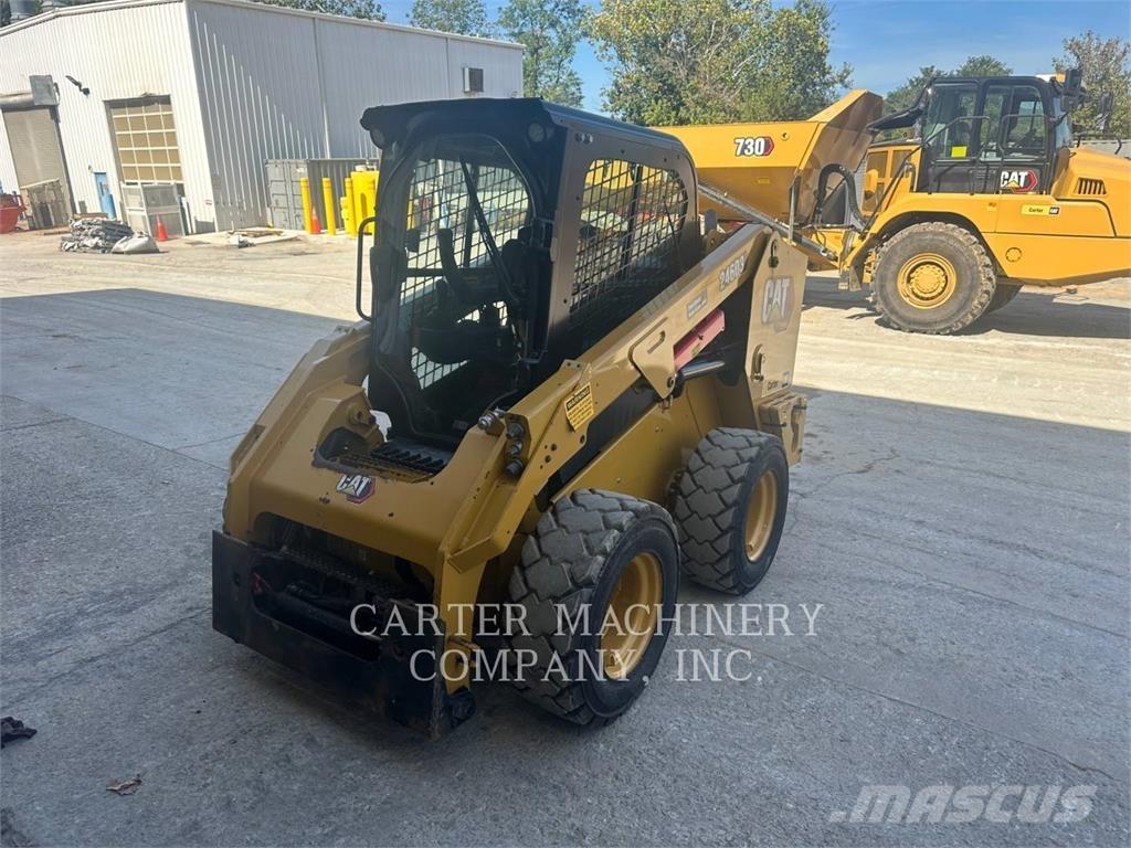 CAT 246D3 スキッドステアローダー