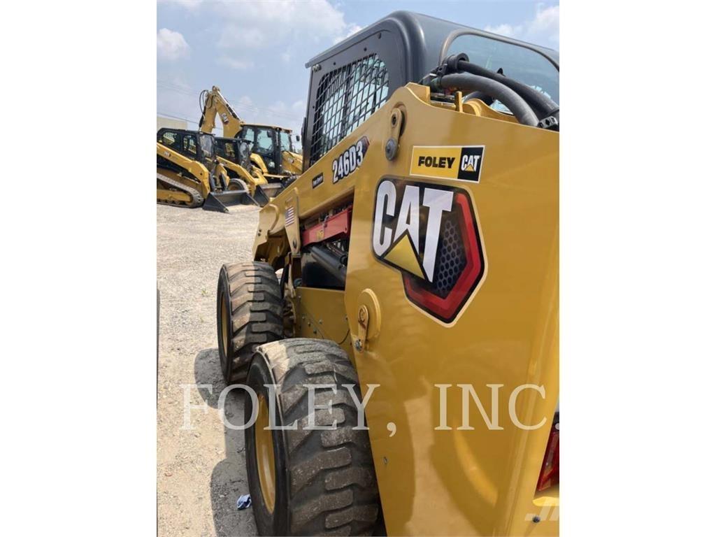 CAT 246D3 スキッドステアローダー