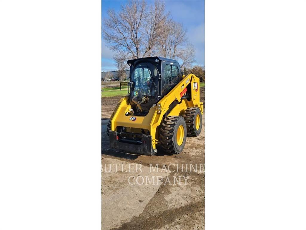 CAT 246D3 C3D3 スキッドステアローダー