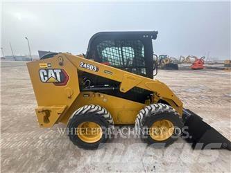 CAT 246D3 C3H2 スキッドステアローダー