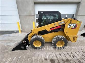 CAT 246D3 C3H2 スキッドステアローダー