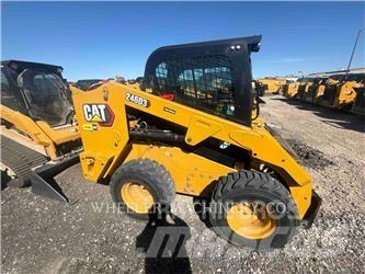 CAT 246D3 C3H2 スキッドステアローダー