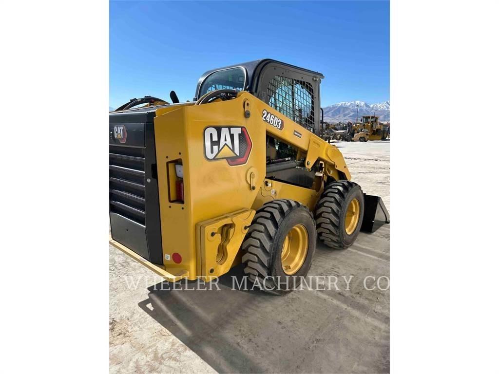 CAT 246D3 C3H2 スキッドステアローダー