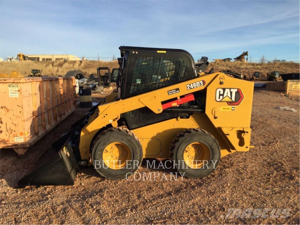 CAT 246D3 C3H3 スキッドステアローダー