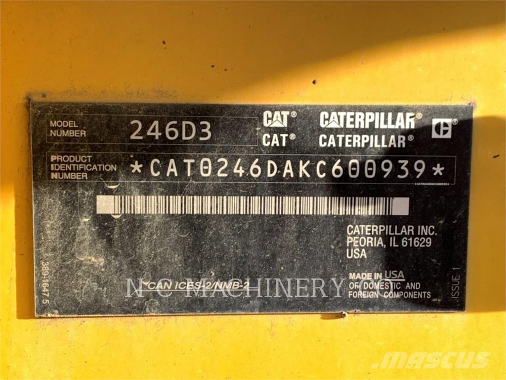 CAT 246D3 H3CB スキッドステアローダー
