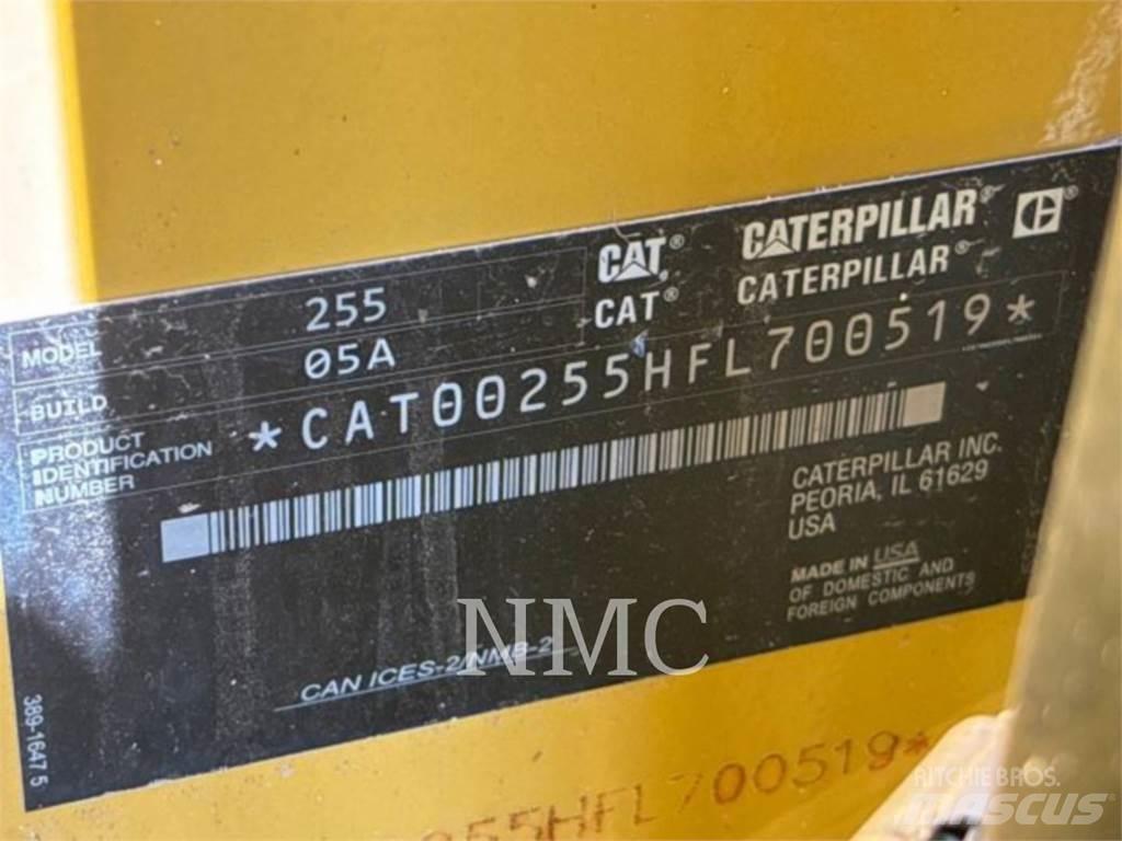 CAT 255-05 クローラーローダー