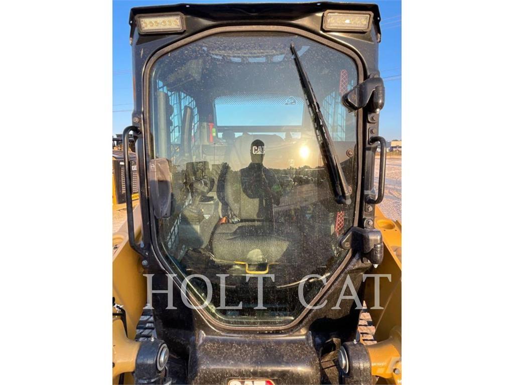 CAT 255 DEMO スキッドステアローダー