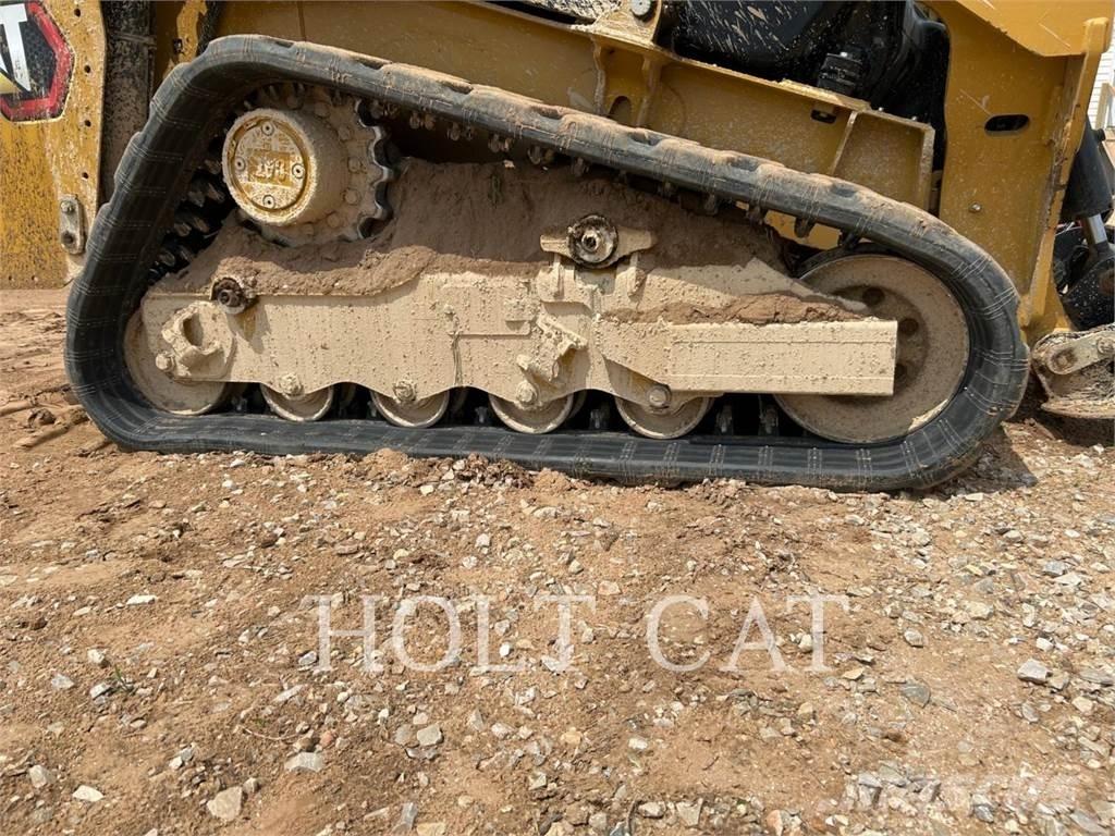 CAT 255 XPS スキッドステアローダー