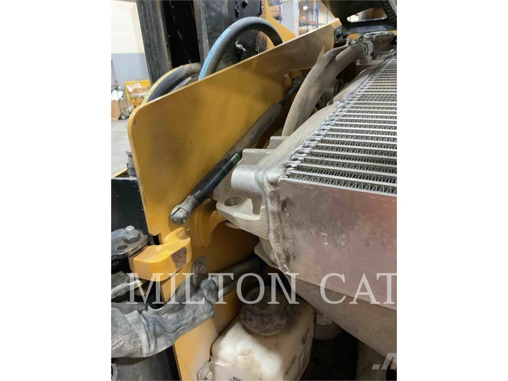 CAT 259D 3 スキッドステアローダー