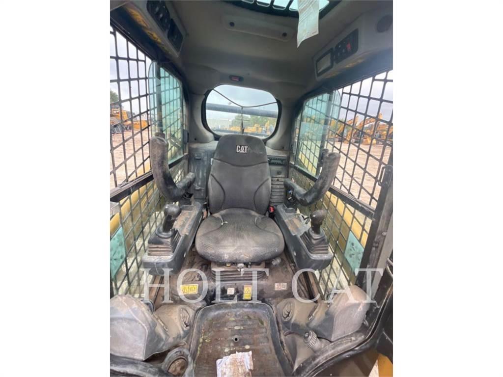 CAT 259D CAB スキッドステアローダー