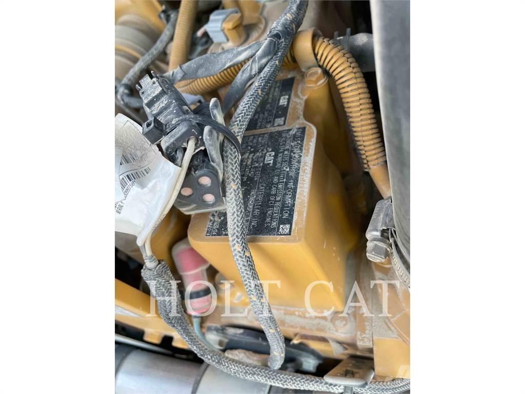 CAT 259D CAB スキッドステアローダー