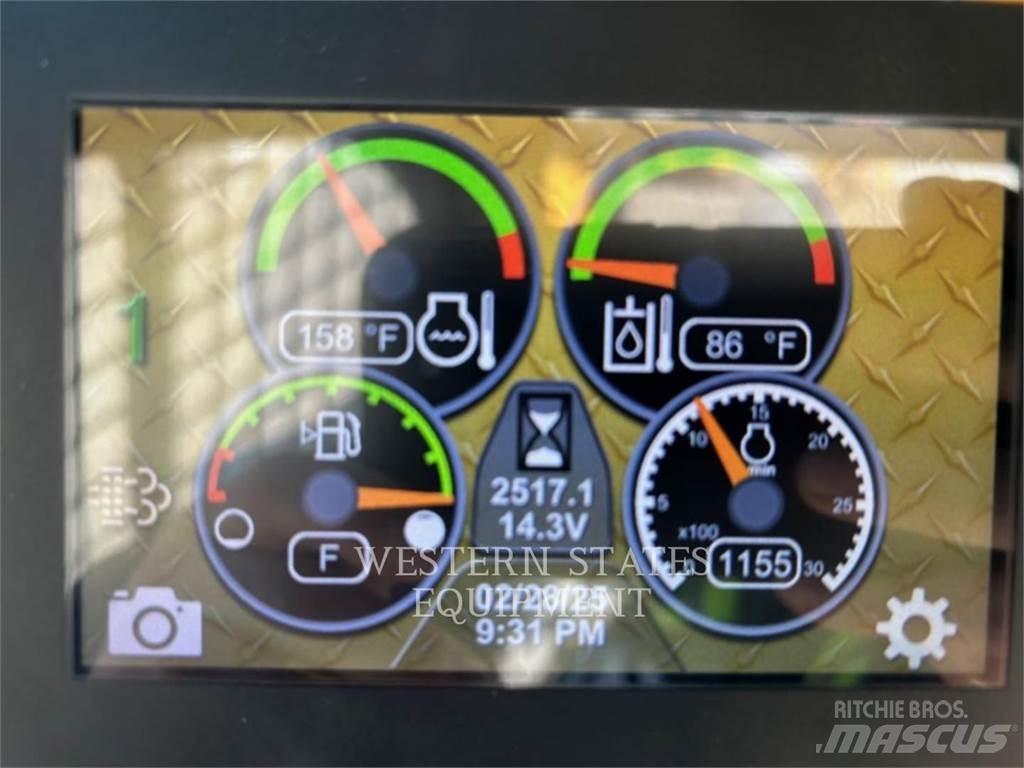 CAT 259D3 スキッドステアローダー