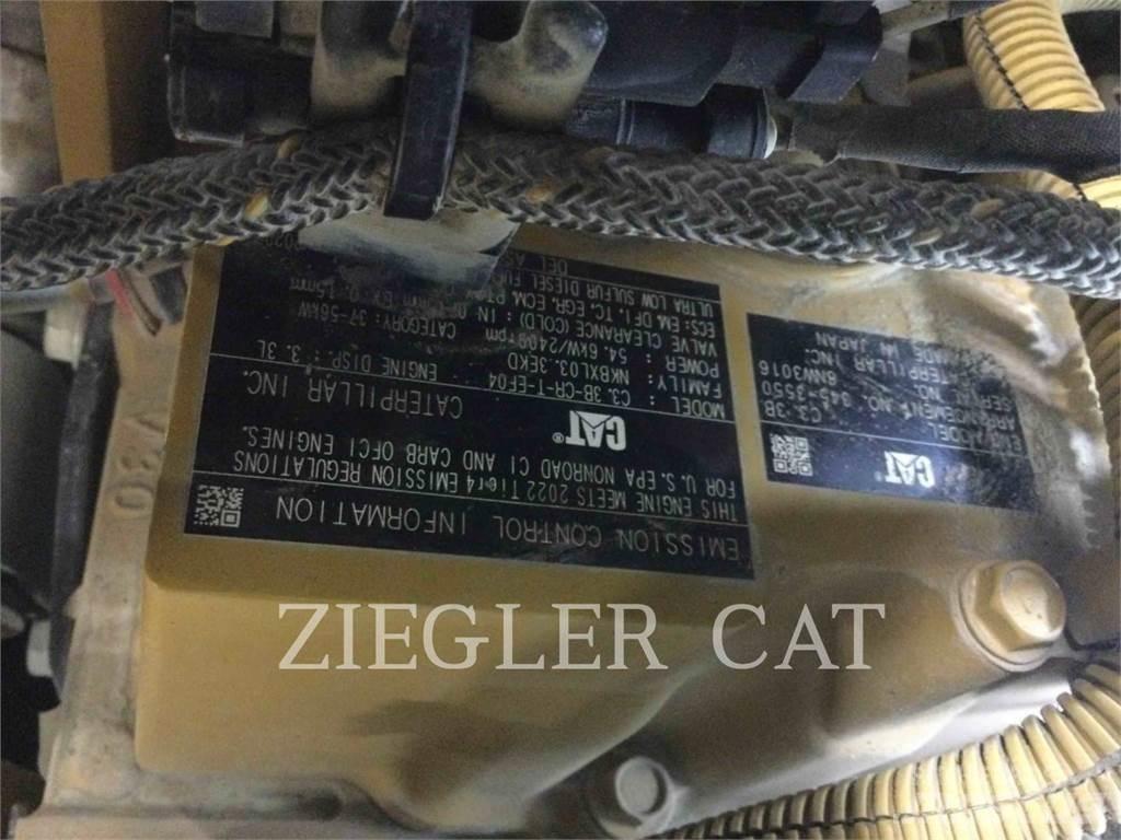 CAT 259D3 クローラーローダー