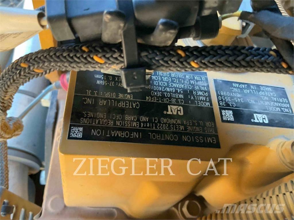 CAT 259D3 クローラーローダー