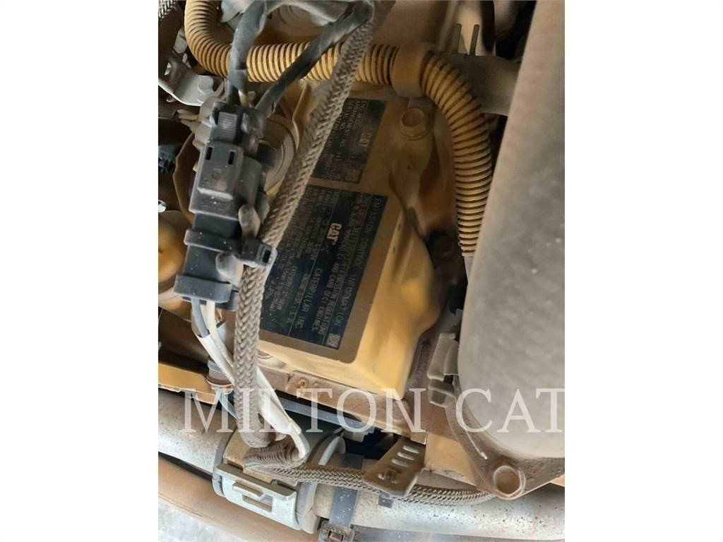 CAT 259D3 クローラーローダー