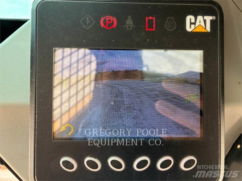 CAT 259D3 クローラーローダー