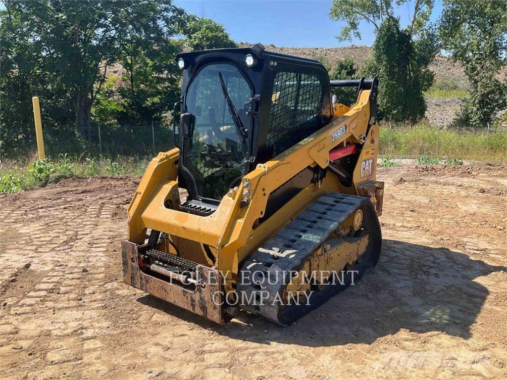 CAT 259D3 スキッドステアローダー