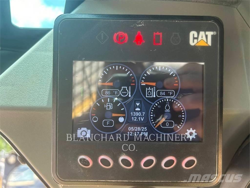 CAT 259D3 クローラーローダー