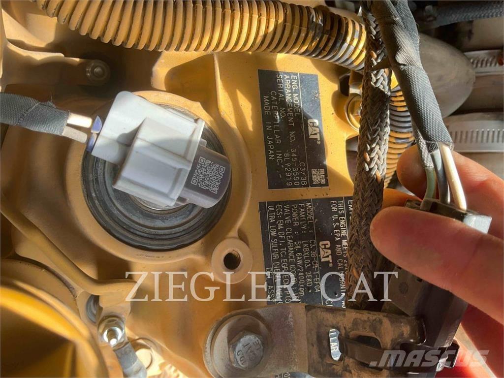 CAT 259D3 クローラーローダー
