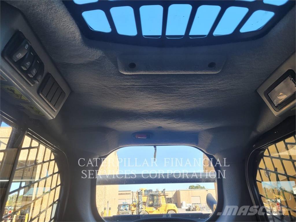 CAT 259D3 クローラーローダー