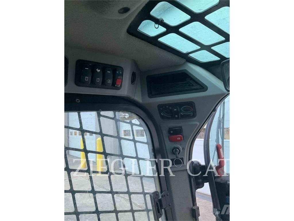 CAT 259D3 クローラーローダー