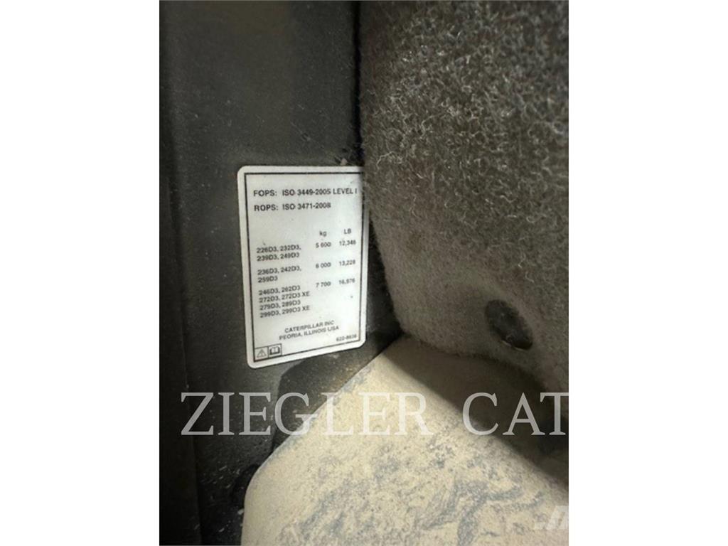 CAT 259D3 クローラーローダー