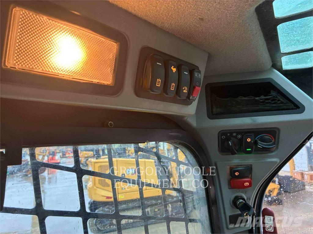 CAT 259D3 クローラーローダー