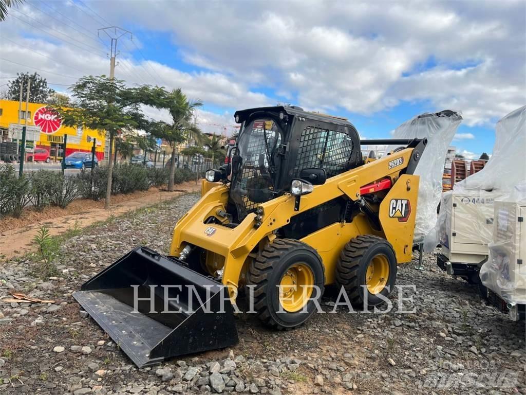 CAT 262 D スキッドステアローダー