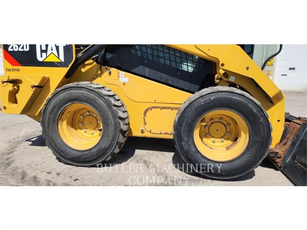 CAT 262D スキッドステアローダー